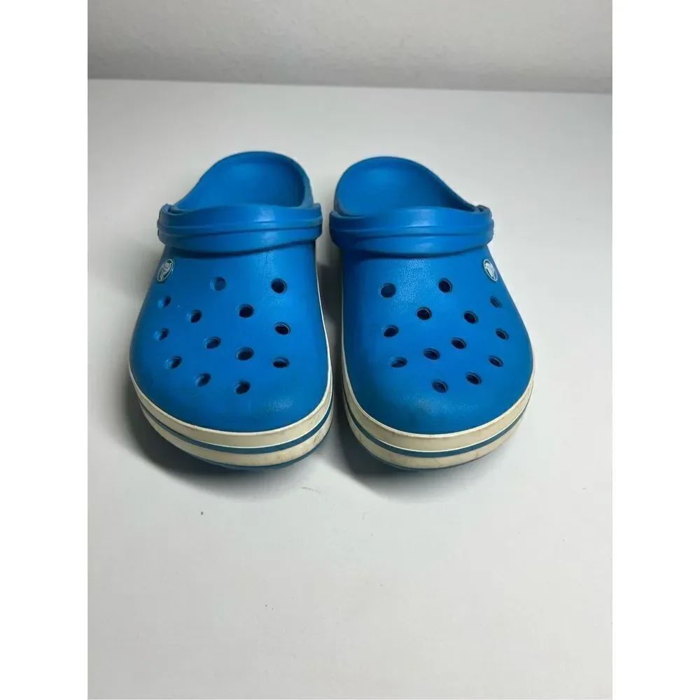 Crocs Blue size 8 mens 10 women